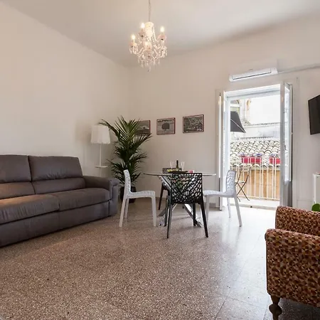 Palazzo Angelina Apartment *